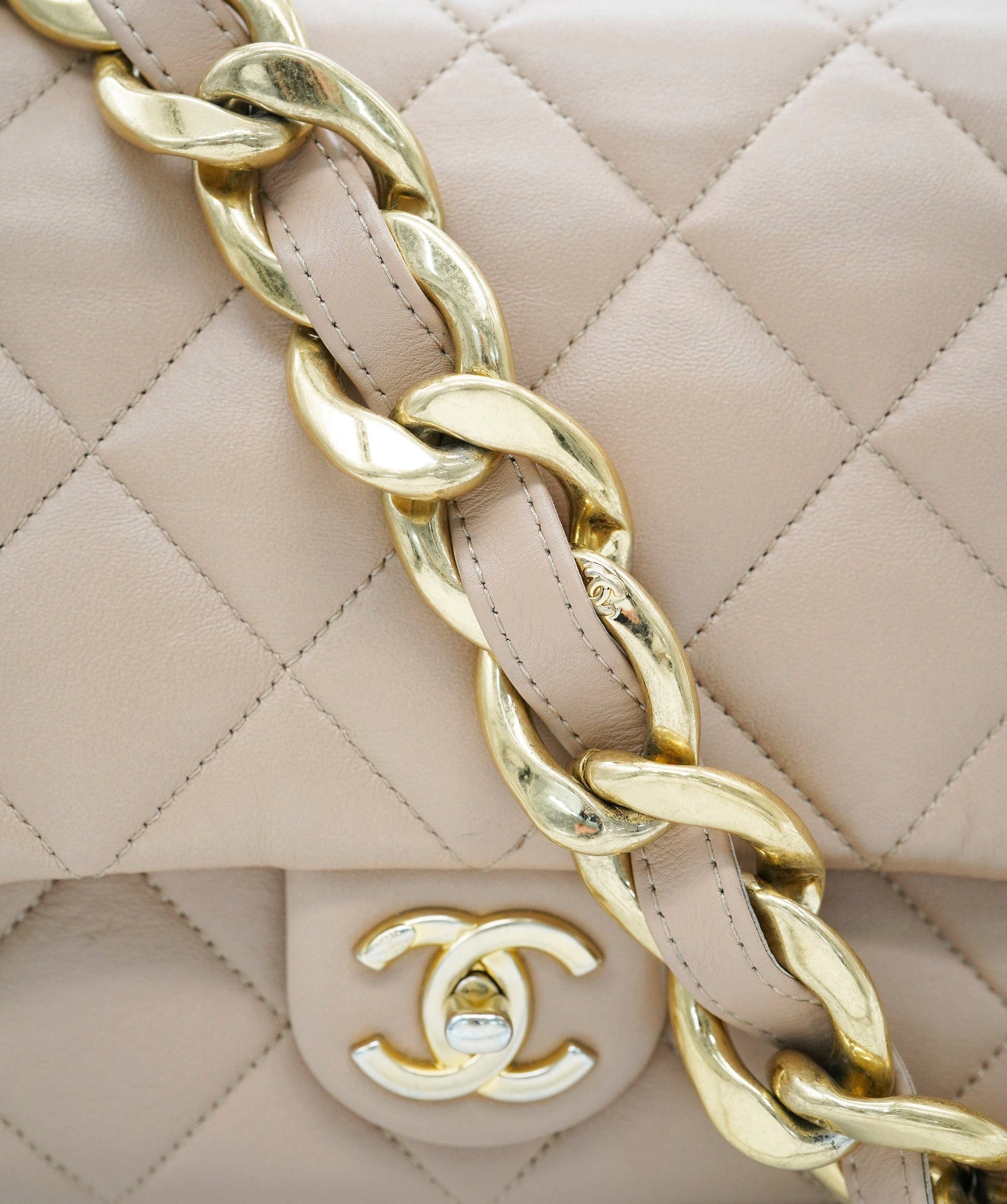Chanel Shoulder Bag - Almora Bags