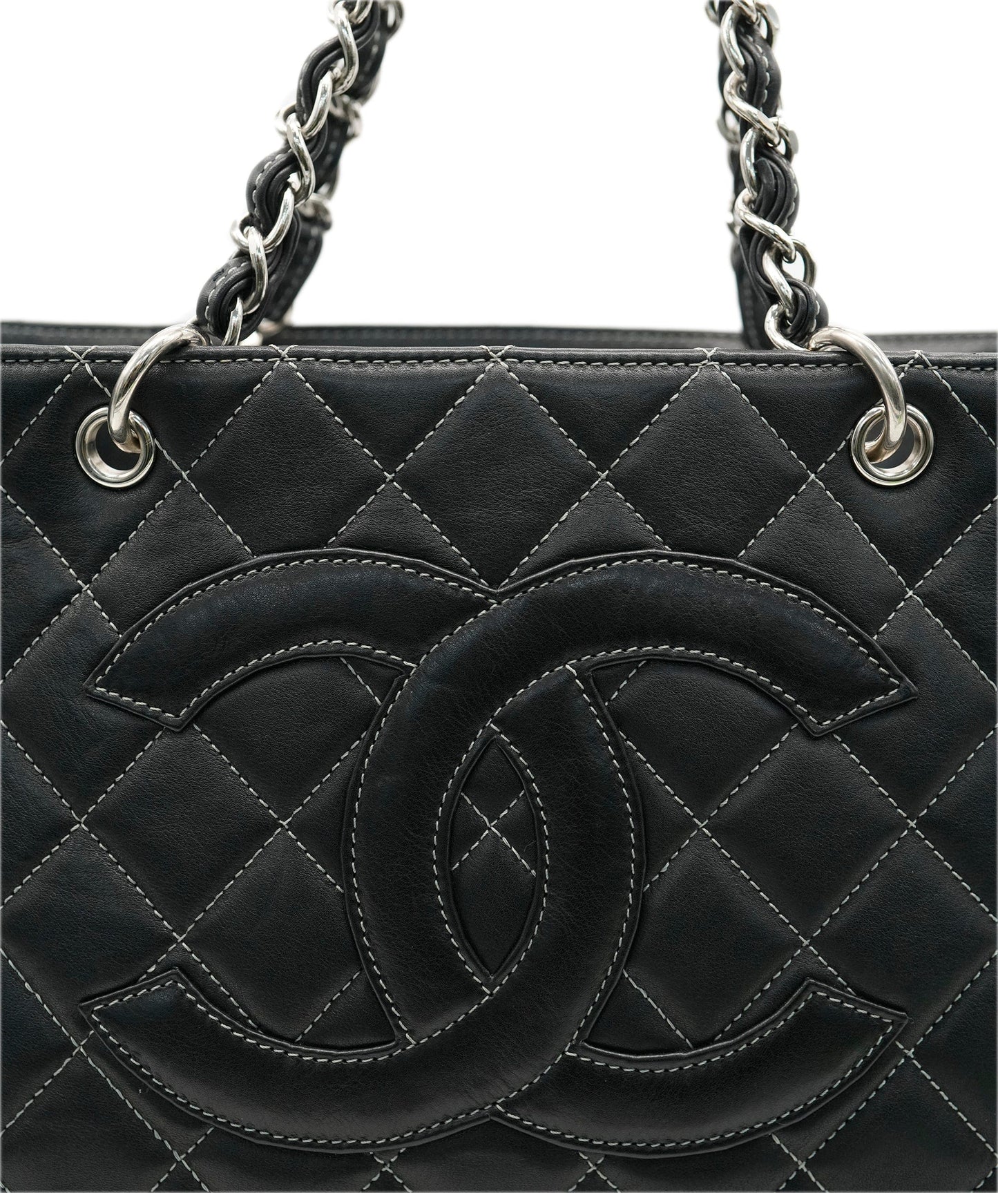 Chanel Shoulder Bag - Almora Bags