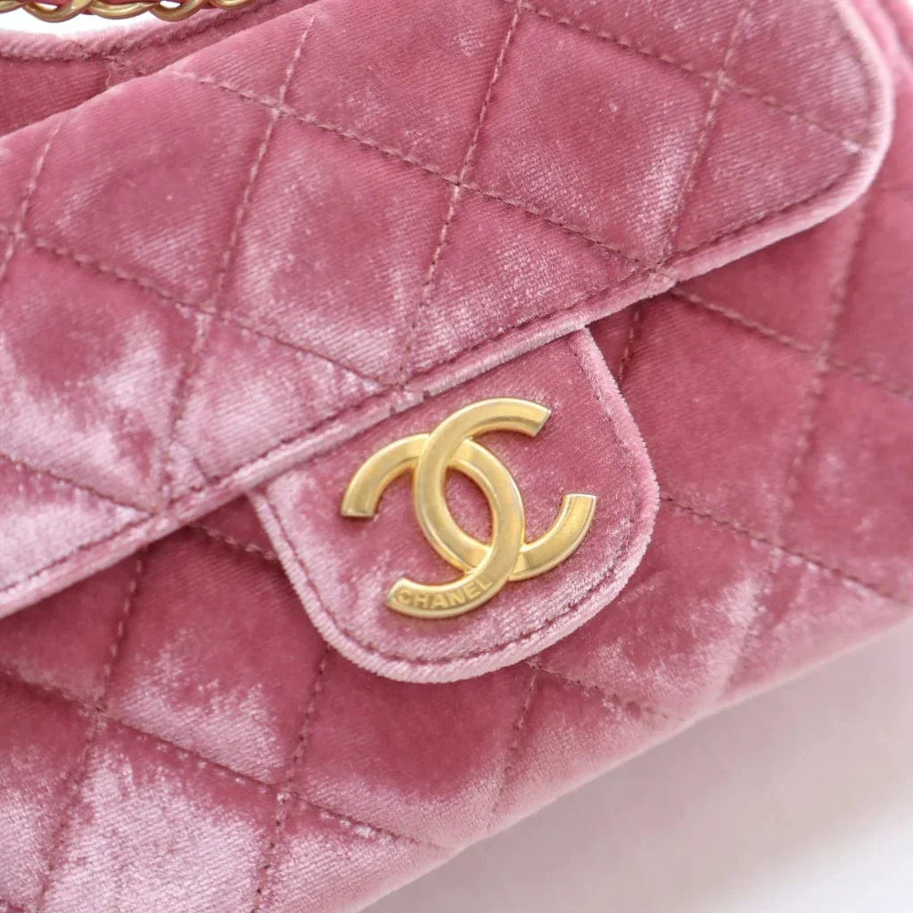 Chanel Shoulder Bag - Almora Bags
