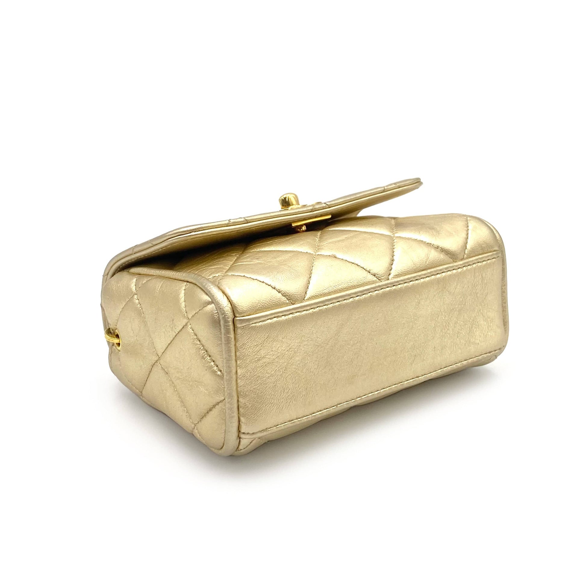 Chanel Shoulder Bag - Almora Bags