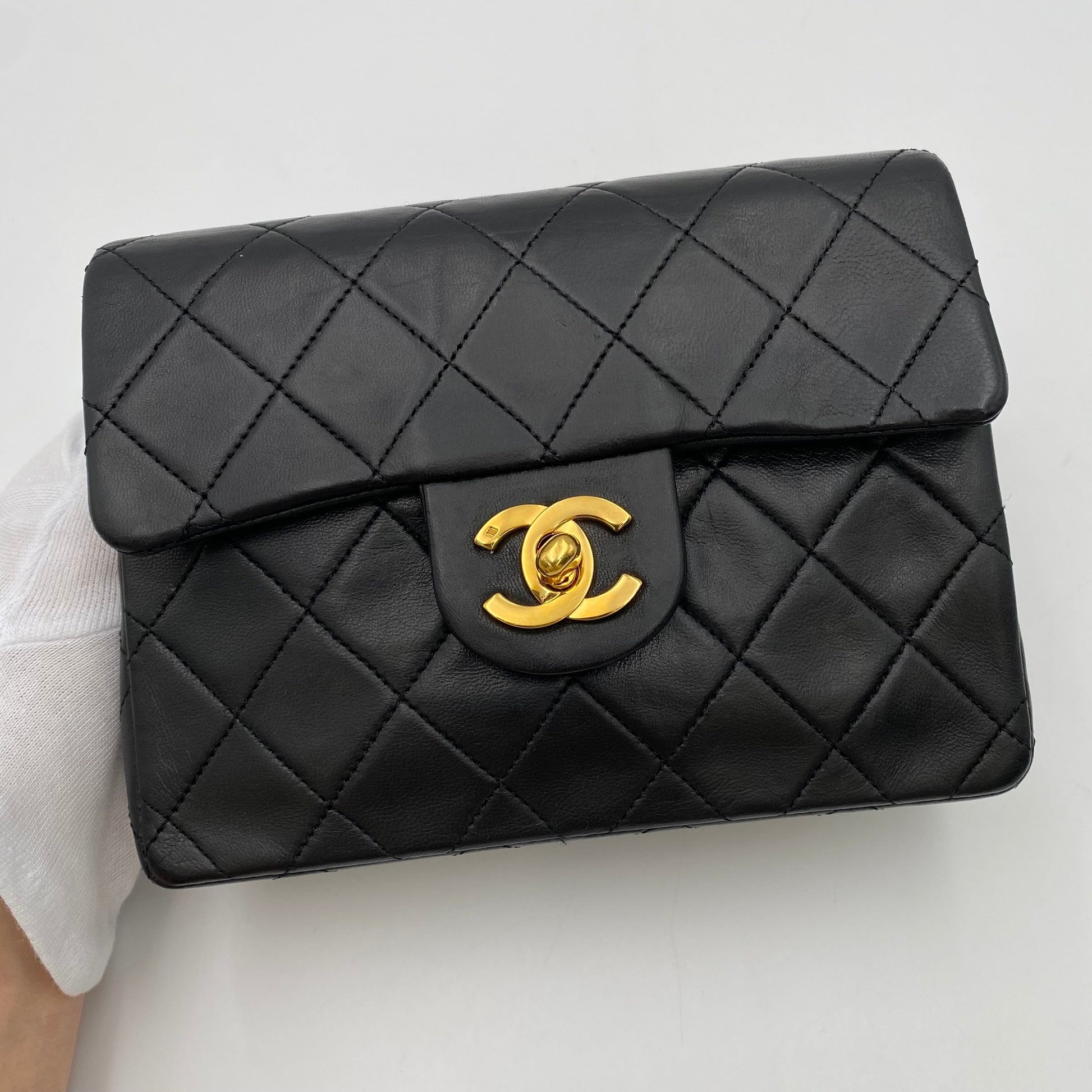 Chanel Shoulder Bag - Almora Bags