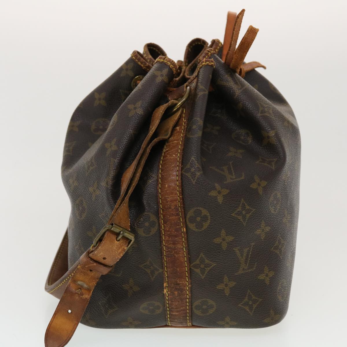 Louis Vuitton Monogram Petit Noe Shoulder Bag LV Auth cl551