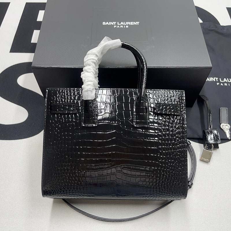 Yves Saint Laurent - Bags