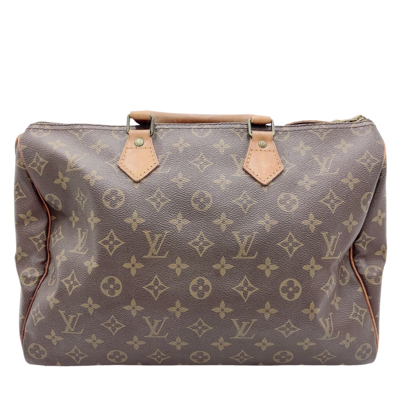LOUIS VUITTON <br> 35