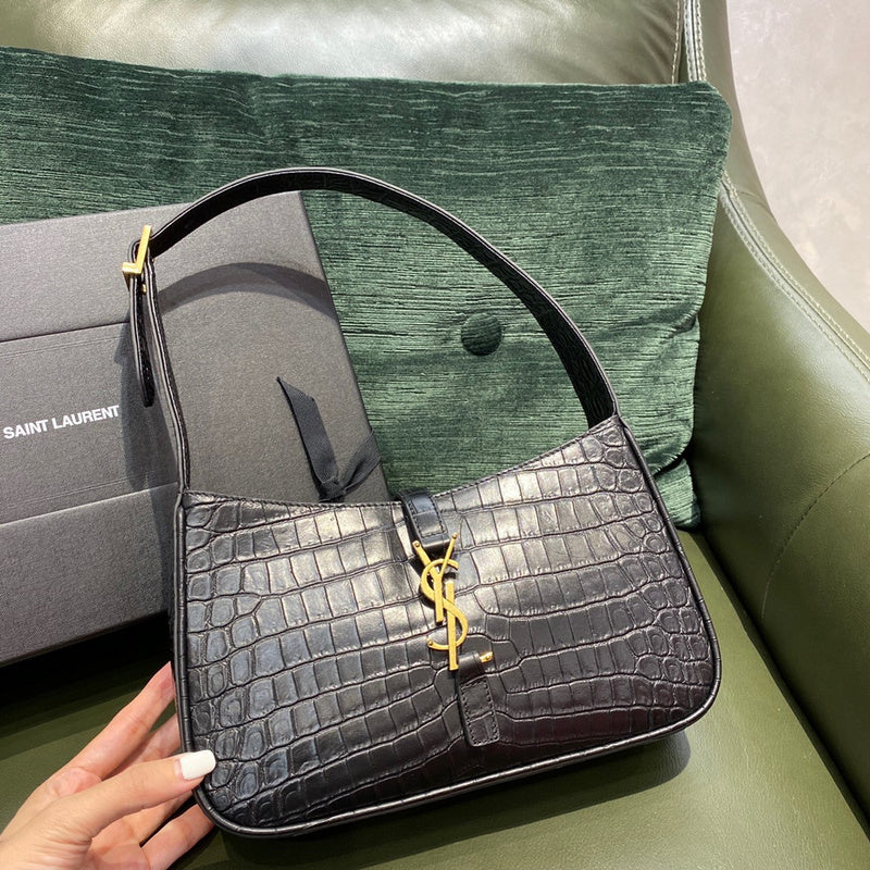 Yves Saint Laurent - Bags 