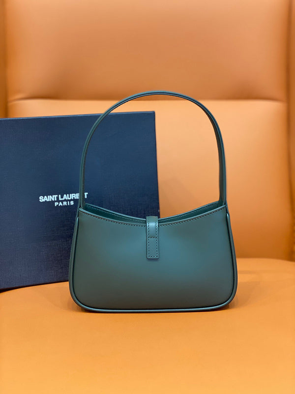 Yves Saint Laurent - Bags