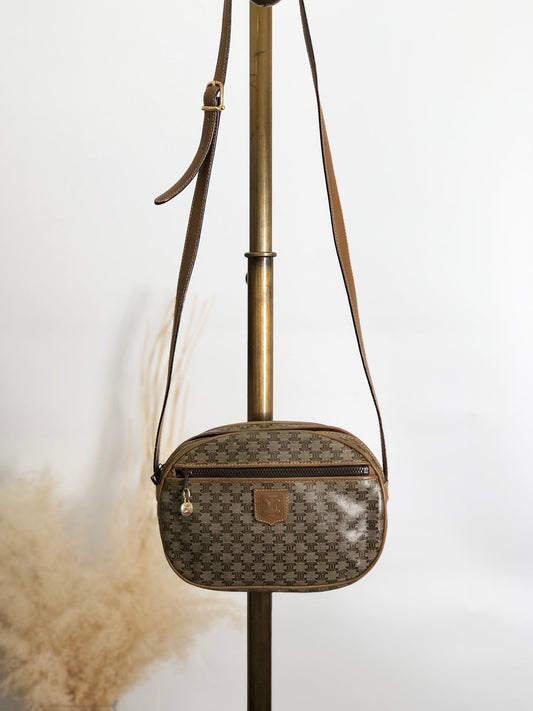 CELINE Shoulder bag Beige