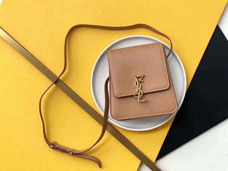Yves Saint Laurent - Bags 