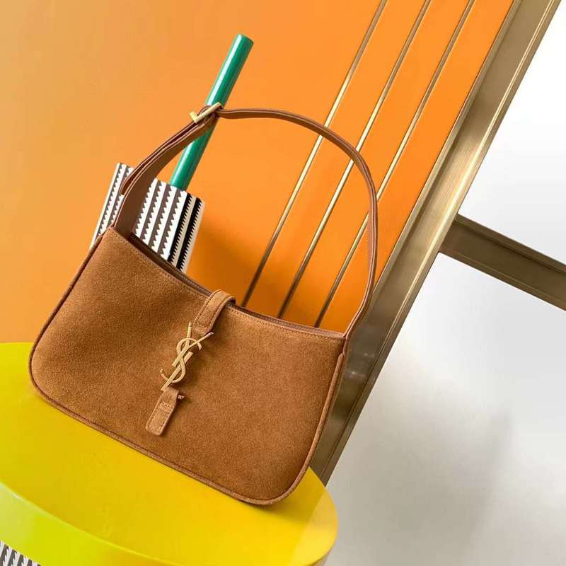 Yves Saint Laurent - Bags 