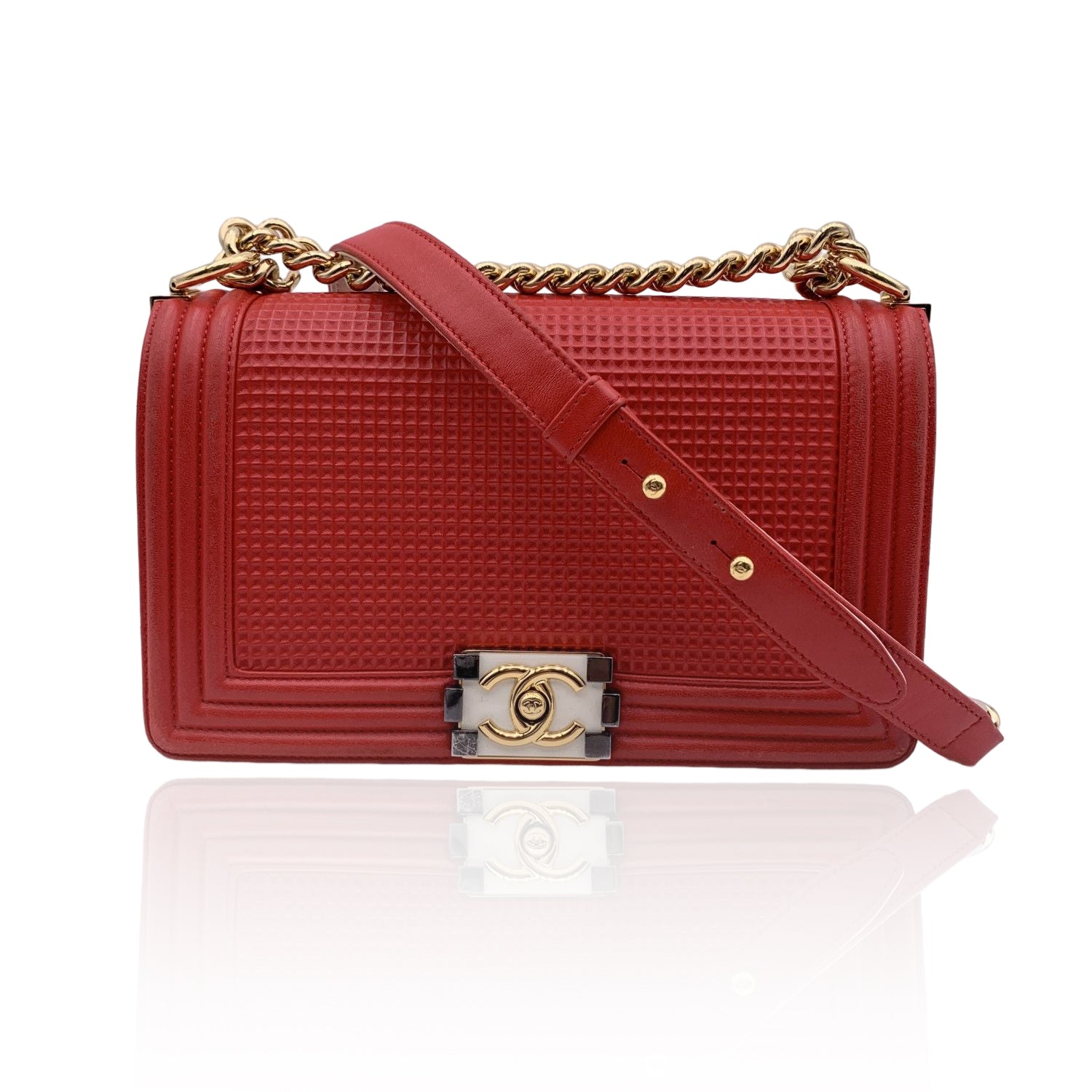 Chanel Shoulder Bag - Almora Bags