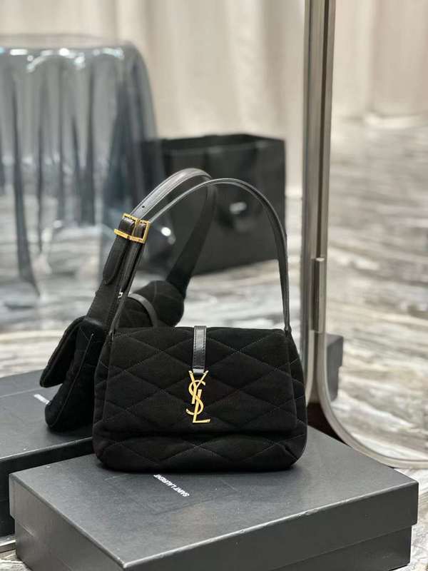 Yves Saint Laurent - Bags 