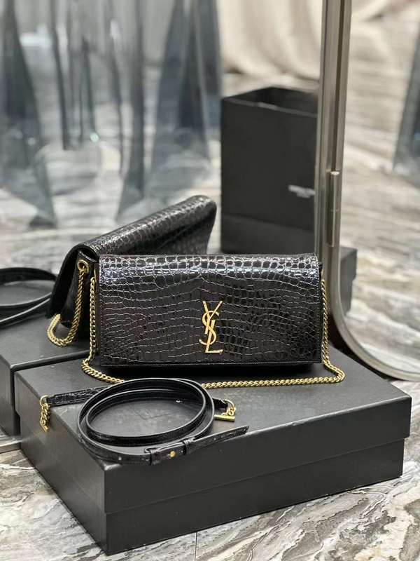 Yves Saint Laurent - Bags 