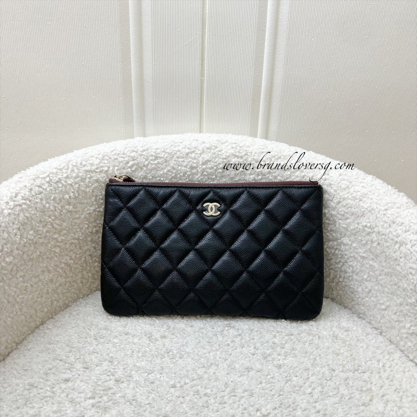 Chanel Classic Small O-Case Pouch in Black Caviar and LGHW (Model: AP4101) Clutch