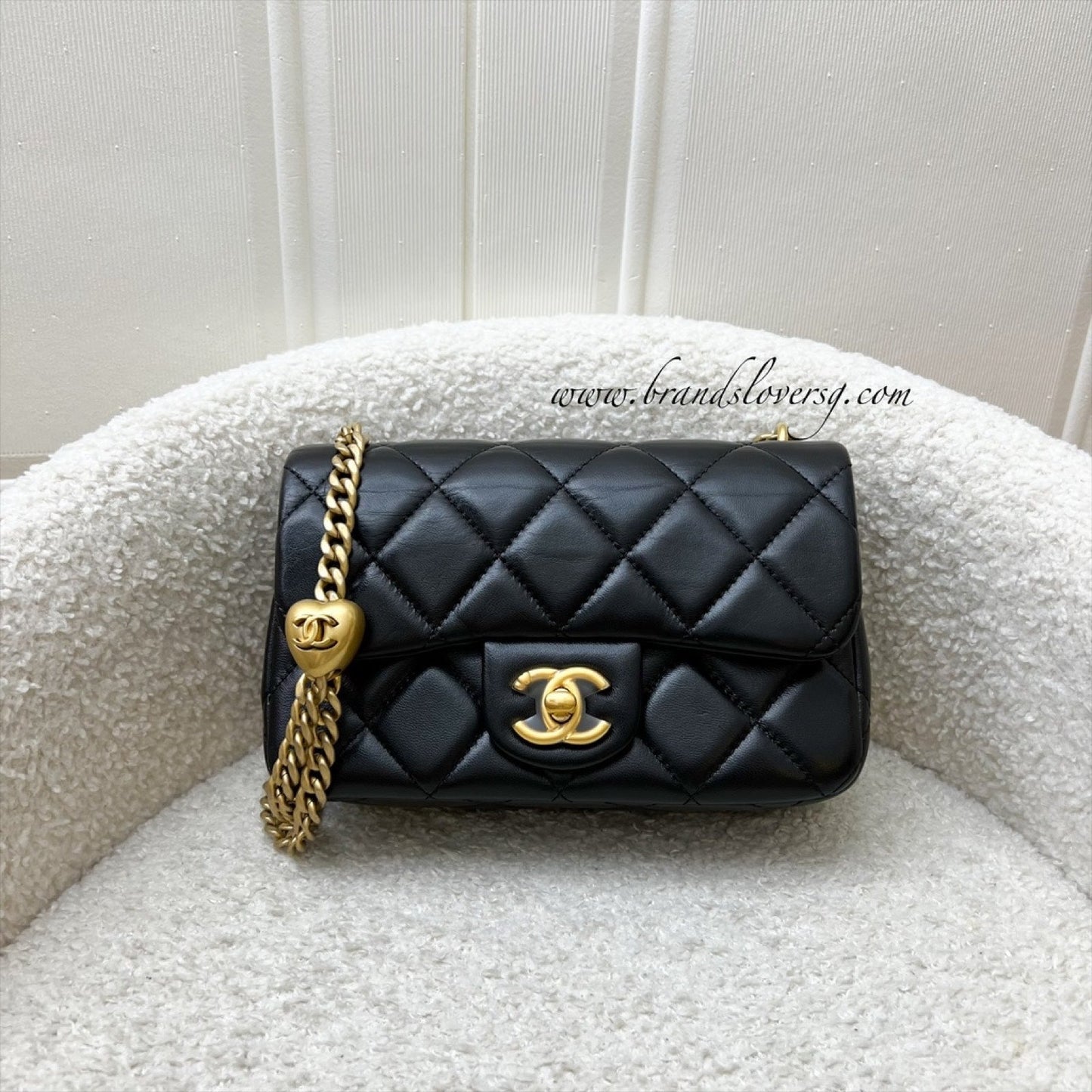 Chanel Heart Adjustable Chain Mini Flap Bag in Black Lambskin and AGHW (Model: AS3828)
