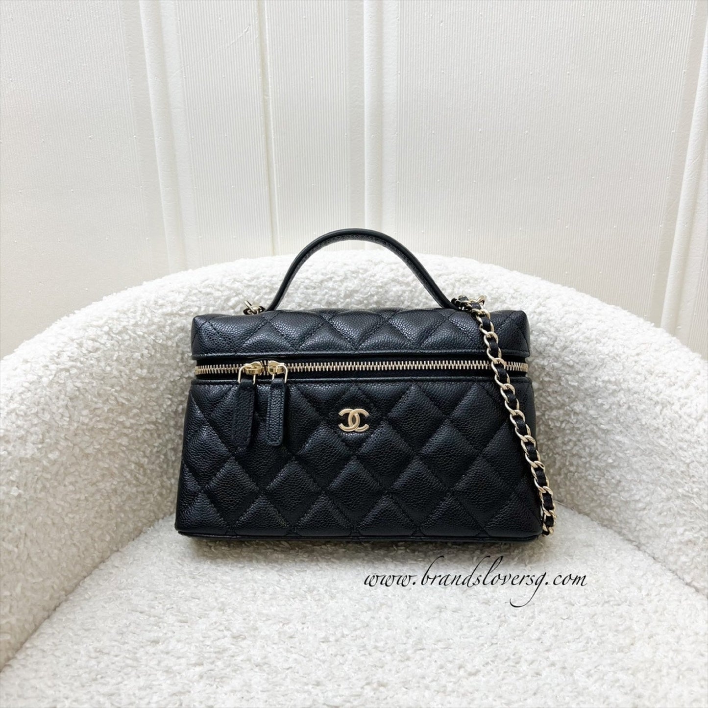 [Like New - Local Set - Jan 2025] Chanel 25C Vanity / Clutch with Chain (LP Style Bag) in Black Caviar and LGHW (Model: AP4385)