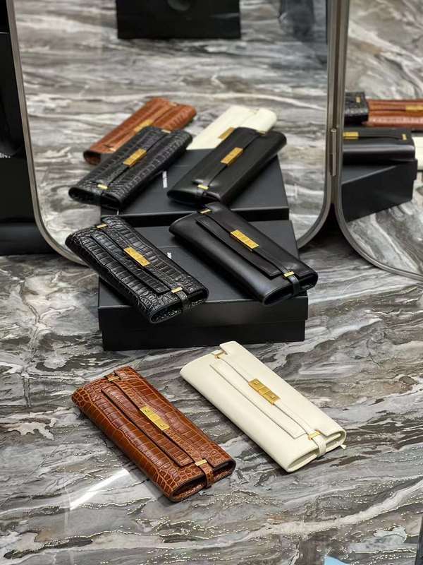 Yves Saint Laurent - Bags 