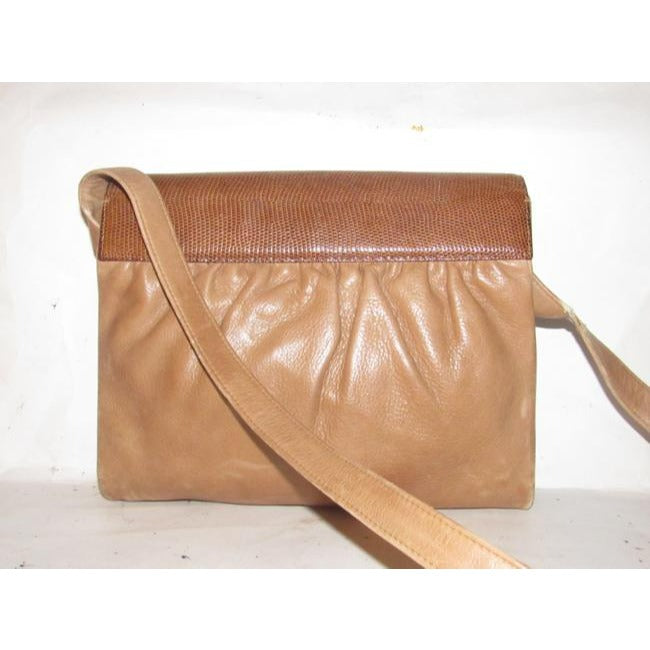 Gucci Envelope Leather Shoulder Bag