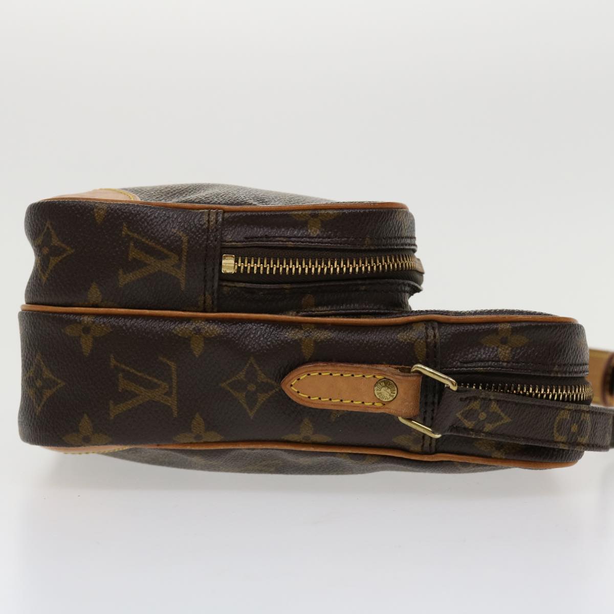 LOUIS VUITTON Monogram Amazon Shoulder Bag LV Auth ep610