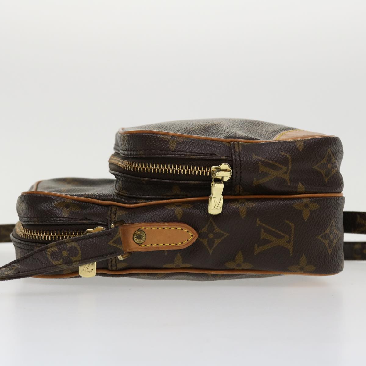 LOUIS VUITTON Monogram Amazon Shoulder Bag LV Auth ep610