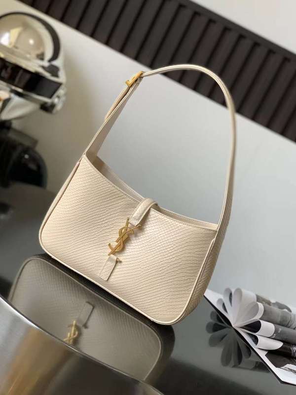 Yves Saint Laurent - Bags 