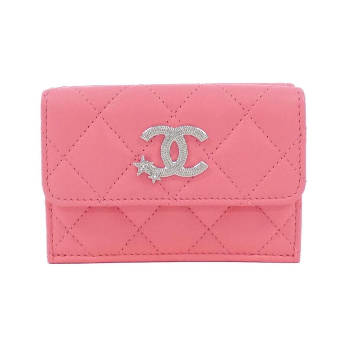 Chanel Clutch - Almora Bags