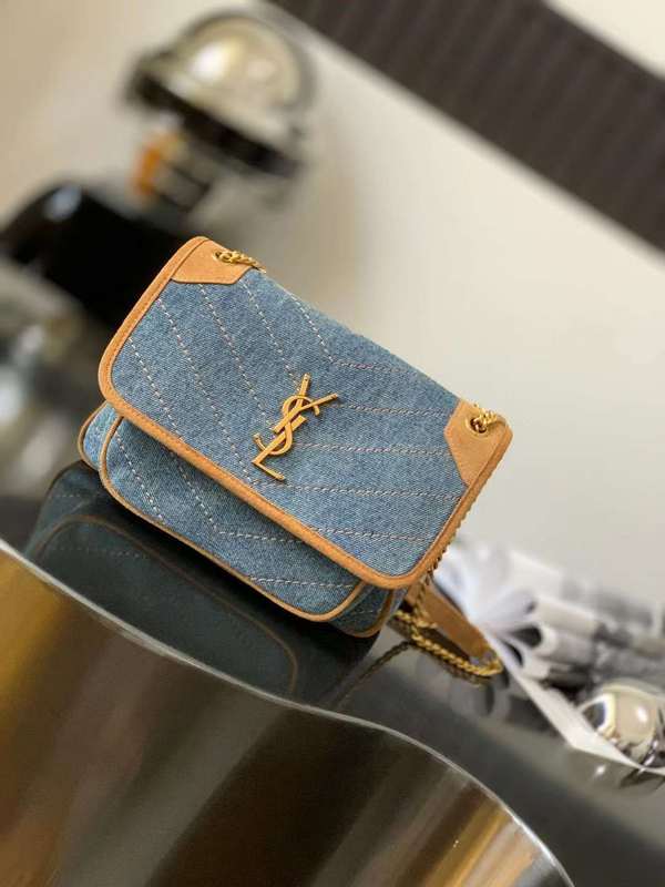 Yves Saint Laurent - Bags 