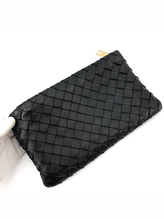 Luxury Bottega Veneta Intrecciato mini pouch bag