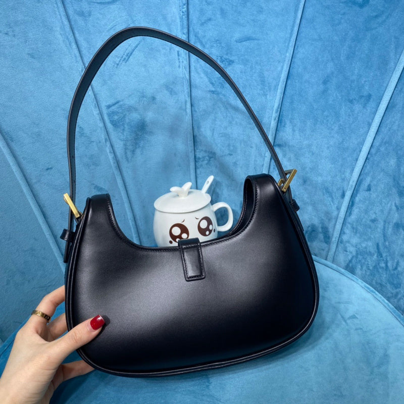 Yves Saint Laurent - Bags