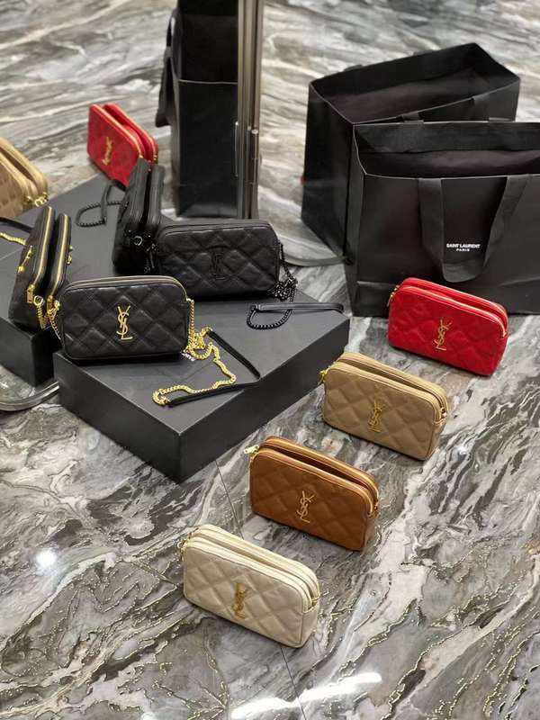 Yves Saint Laurent - Bags 