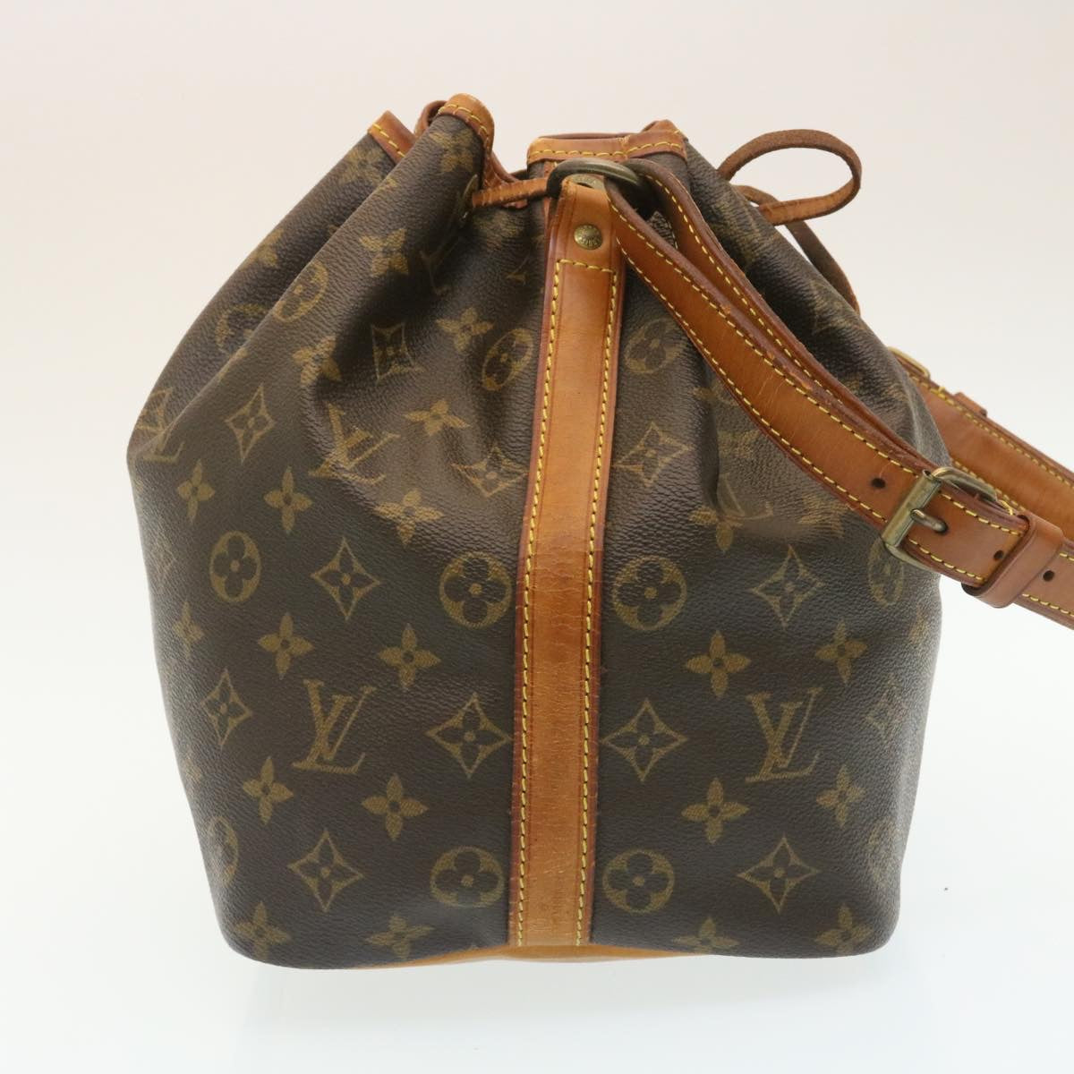 LOUIS VUITTON Monogram Petit Noe Shoulder Bag LV Auth am2230g