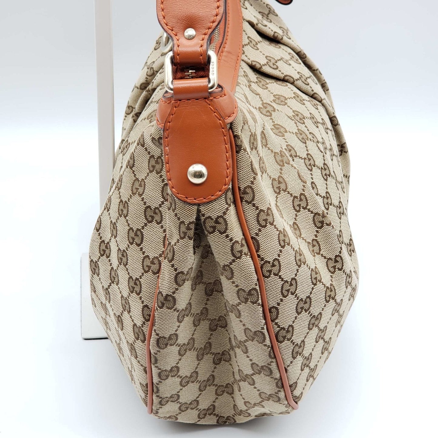 Gucci Sukey Shoulder Bag