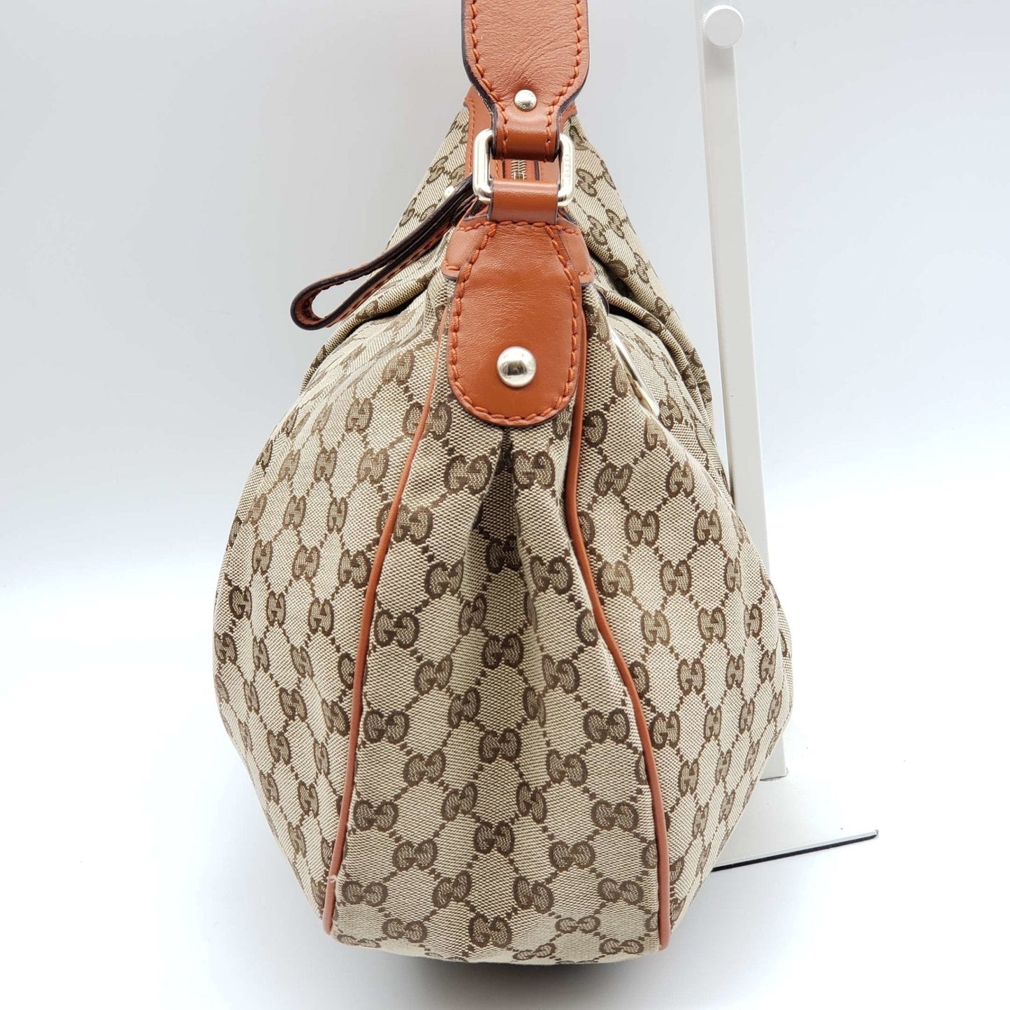 Gucci Sukey Shoulder Bag