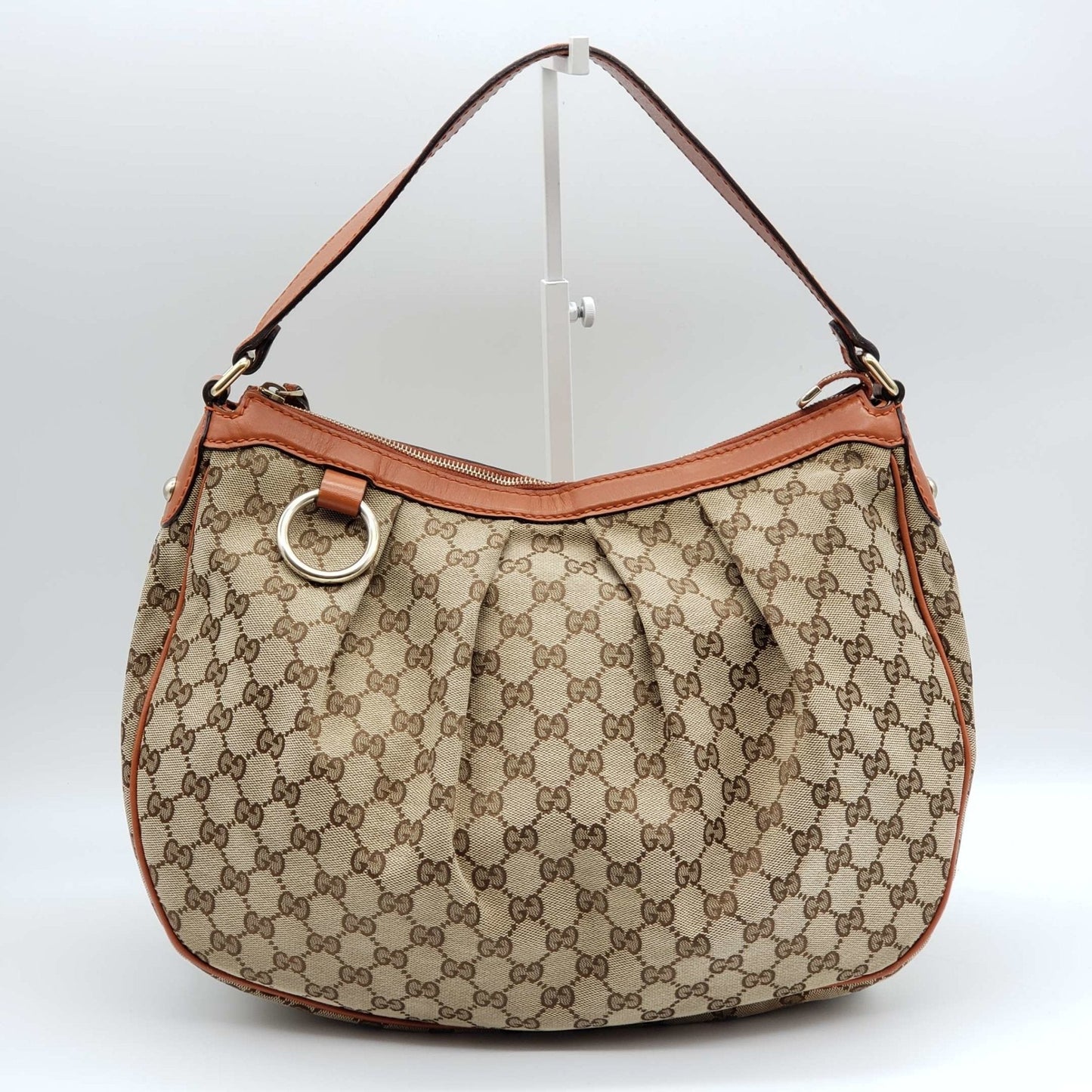Gucci Sukey Shoulder Bag