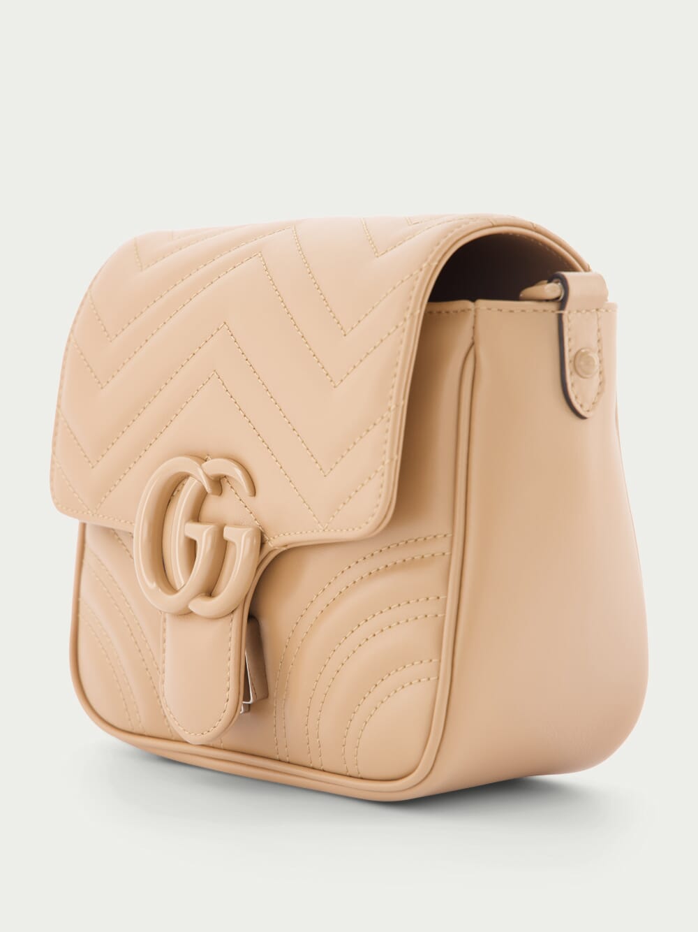 Gucci Chain Leather Shoulder Bag