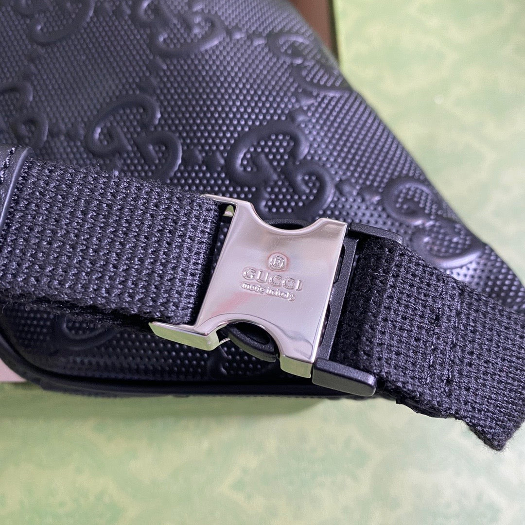 Gucci Leather Handbag Style 24