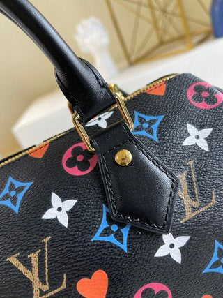 Louis Vuitton Game On Bandouliere 25 Bag