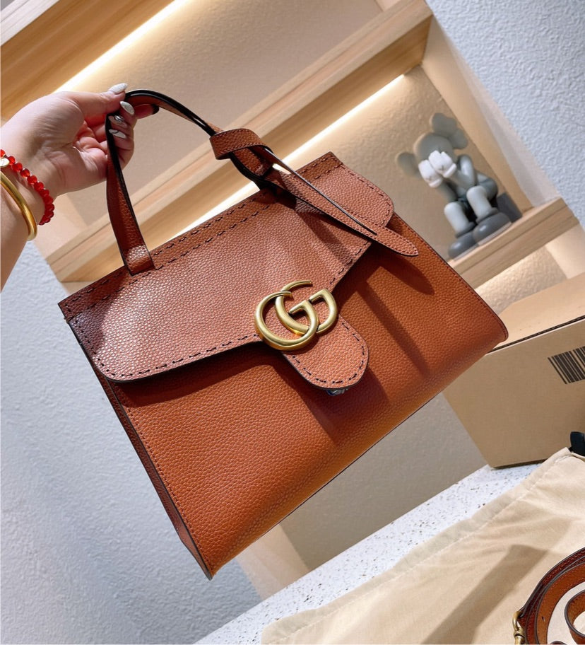 Gucci Leather Shoulder Bag Style 29