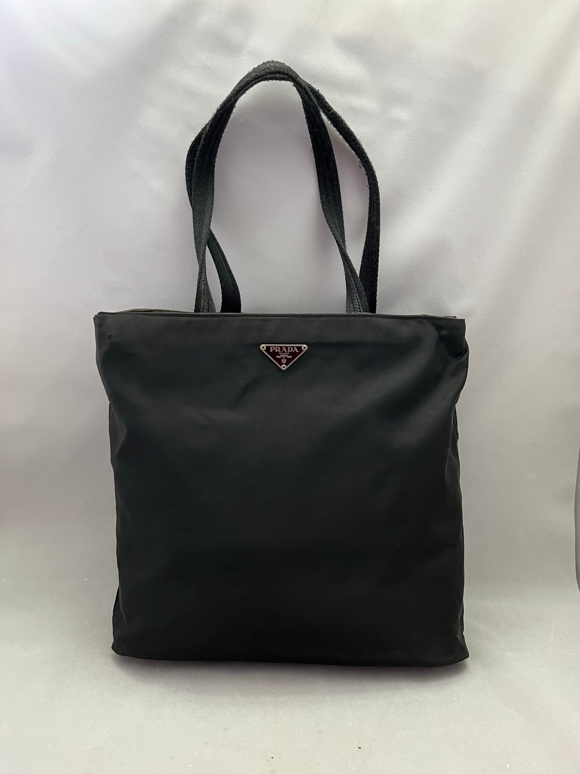 Prada Sort Luxury Handbag