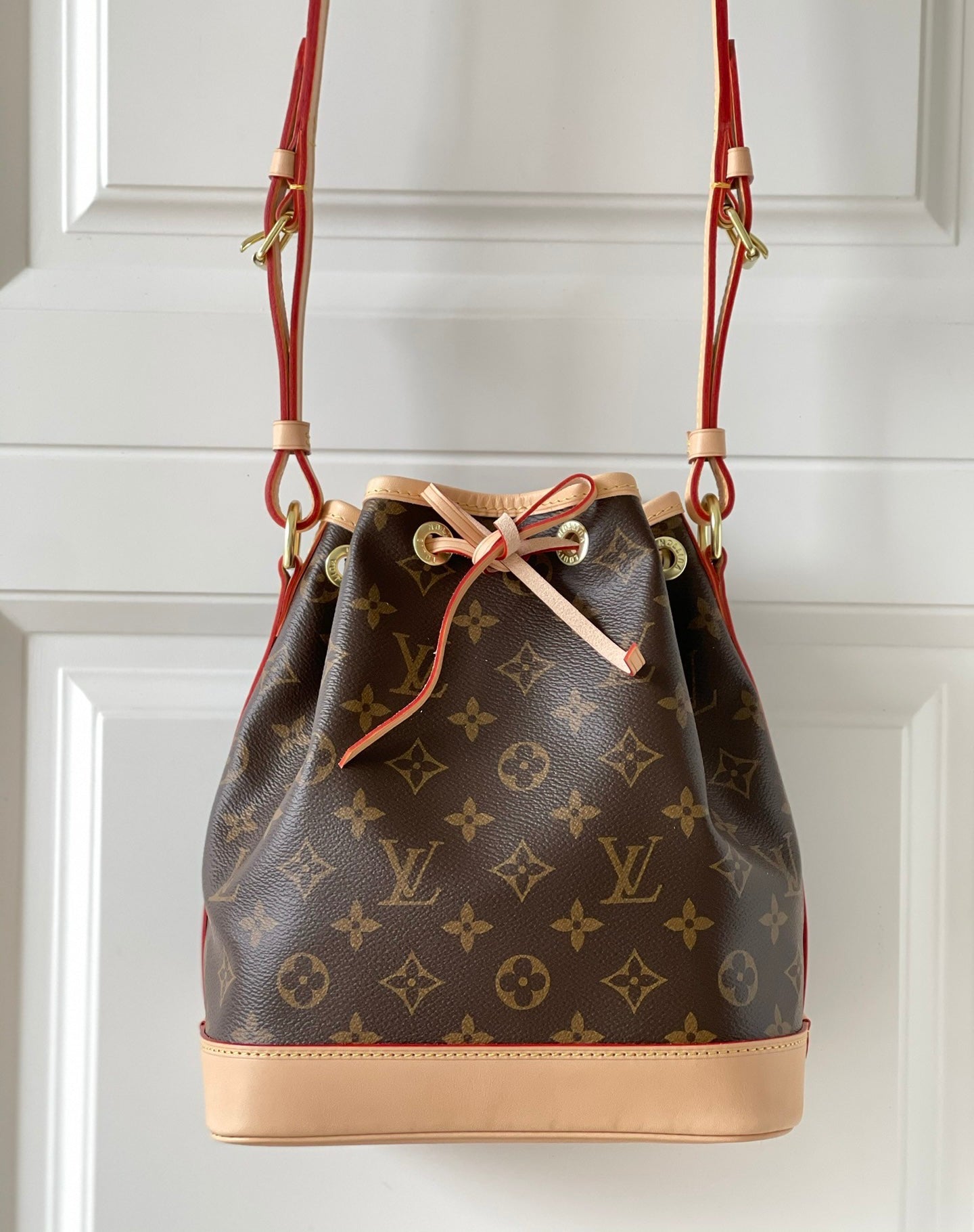 Louis Vuitton Noe BB Nag Handbag