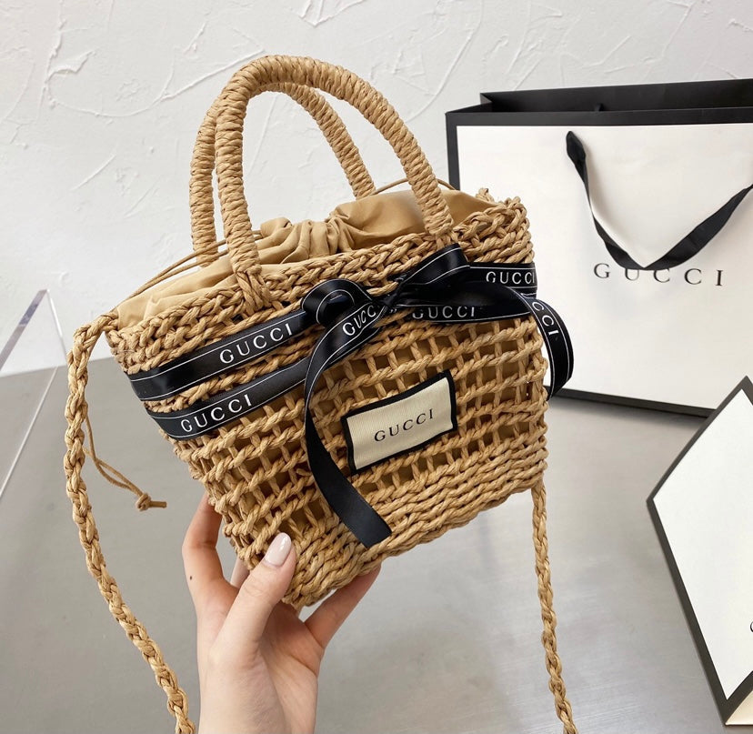 Gucci Woman Handbag Style 10