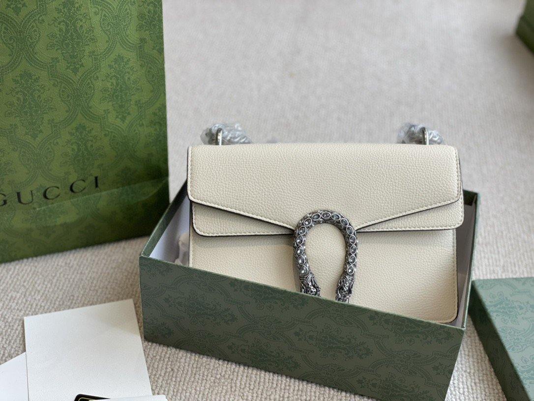 Gucci Chain Leather Shoulder Bag