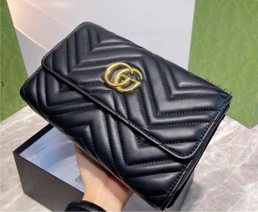 Gucci Black Handbag Style 4