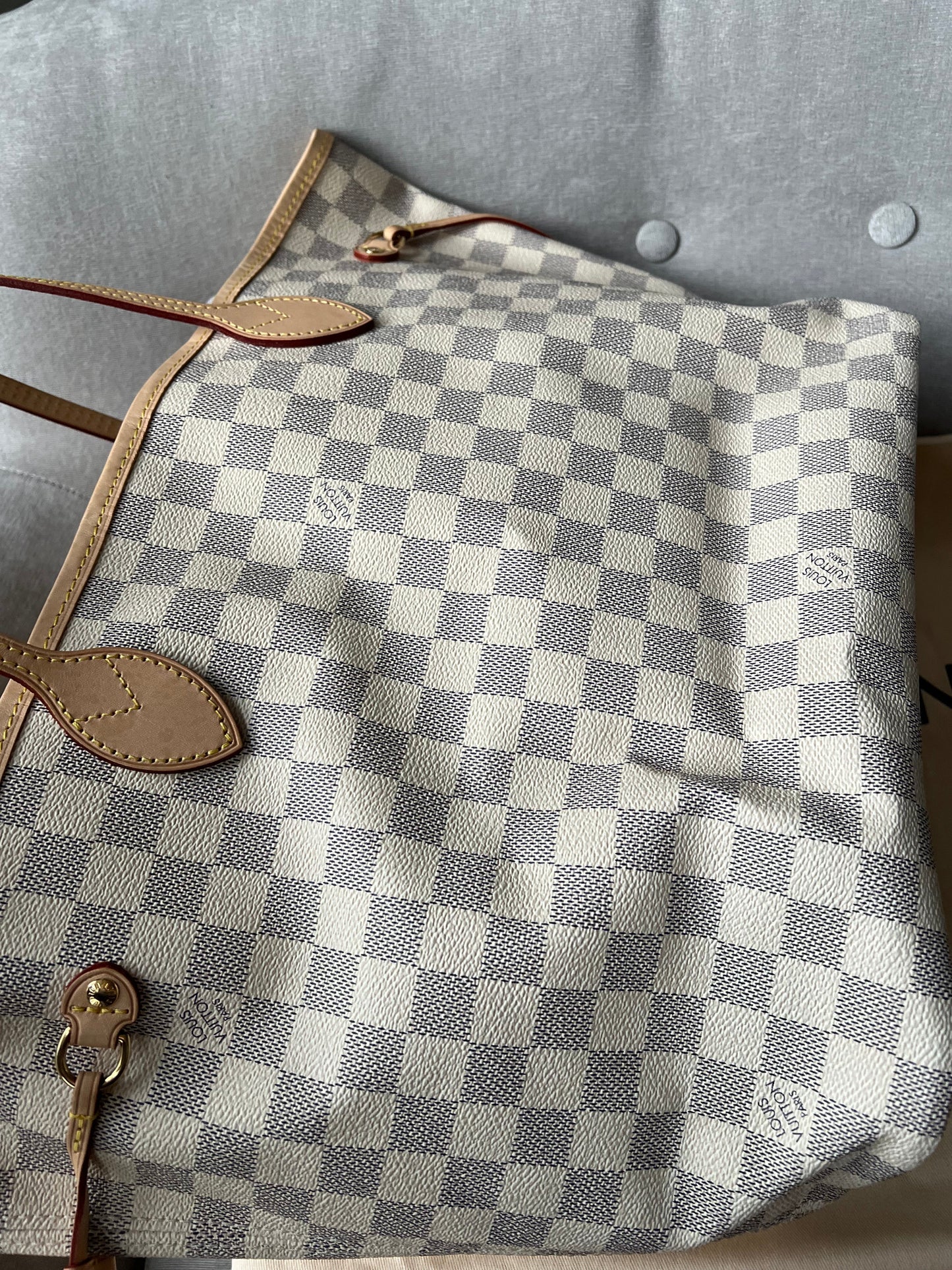 Louis Vuitton Neverfull MM Damier Azur (RRP £1,410) Tote
