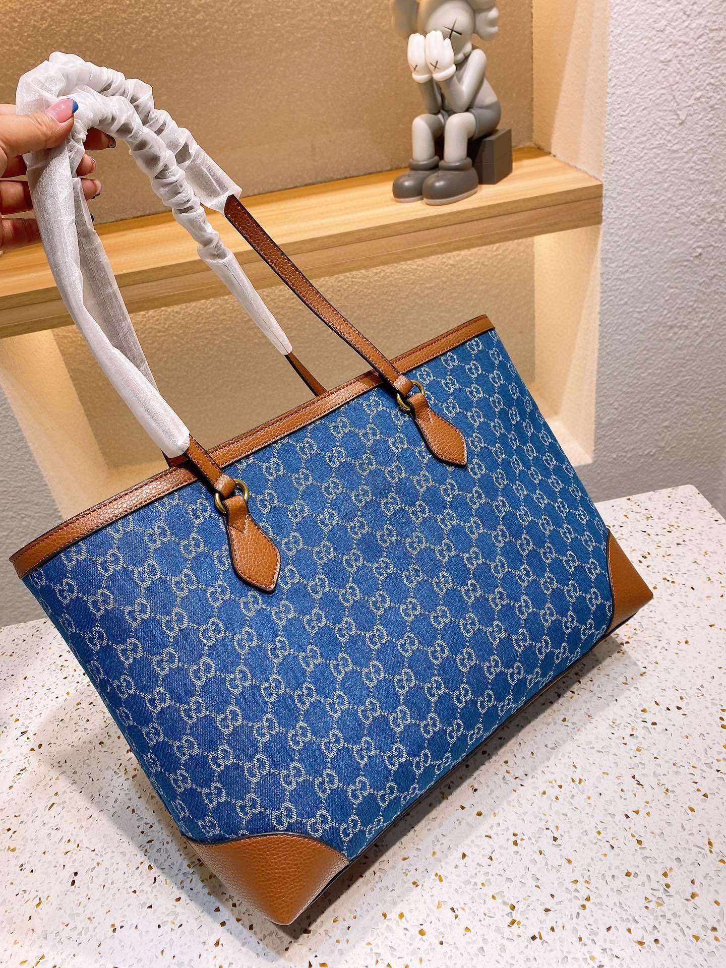 Gucci Ophidia Leather Monogram Tote Style 1