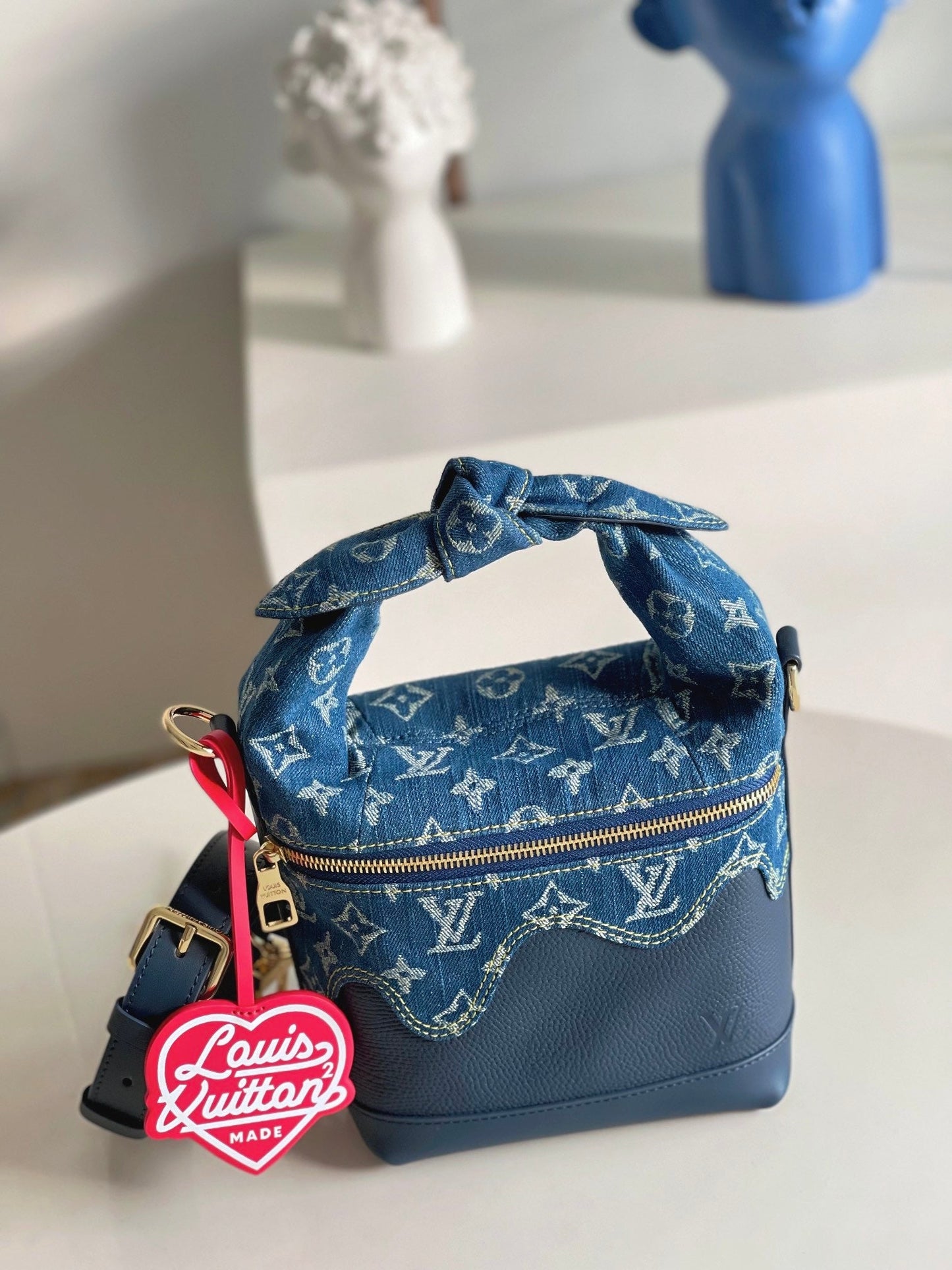 Louis Vuitton ese Cruiser Bag