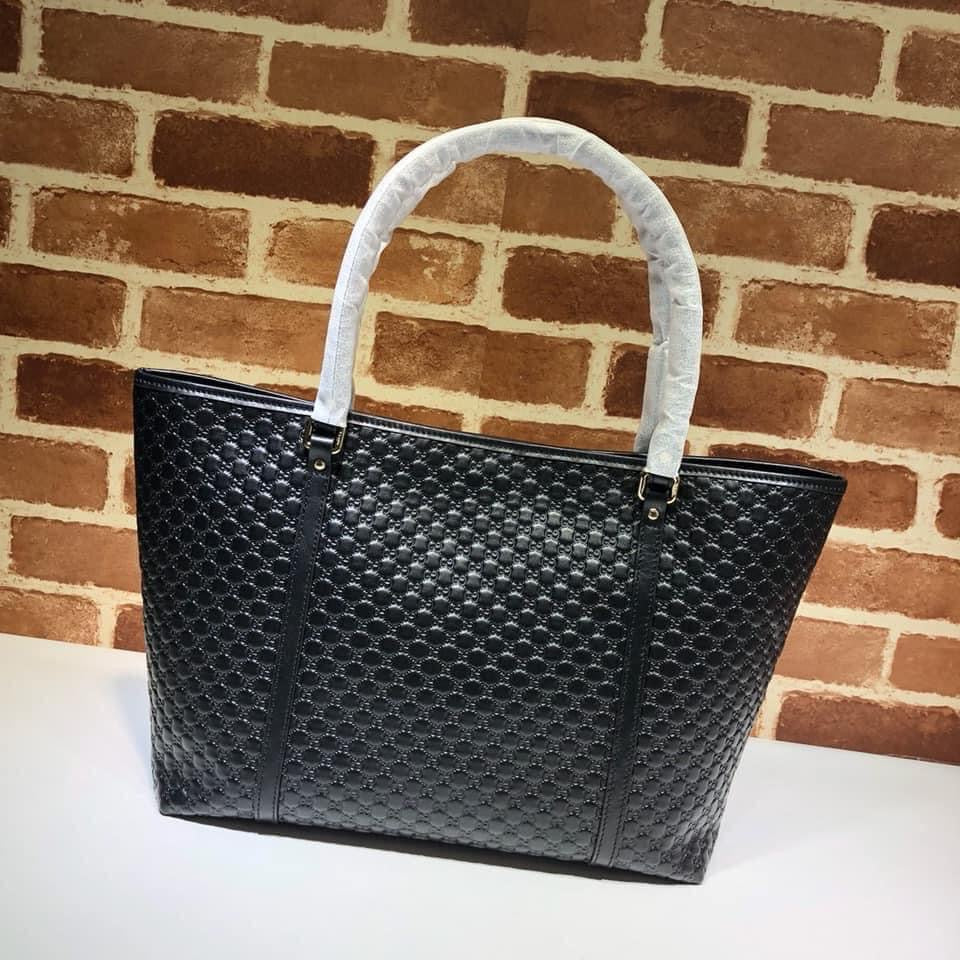 Gucci GG Supreme Leather Shoulder Bag Style 3