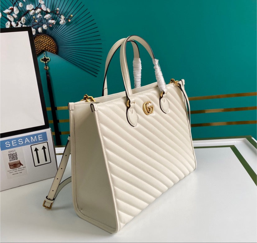 Gucci Large Woman Handbag Style 2