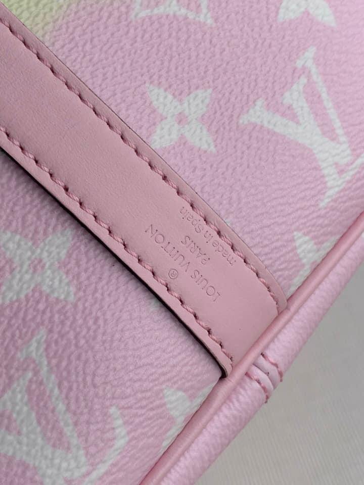 Louis Vuitton Escale Bandouliere 30 Bag