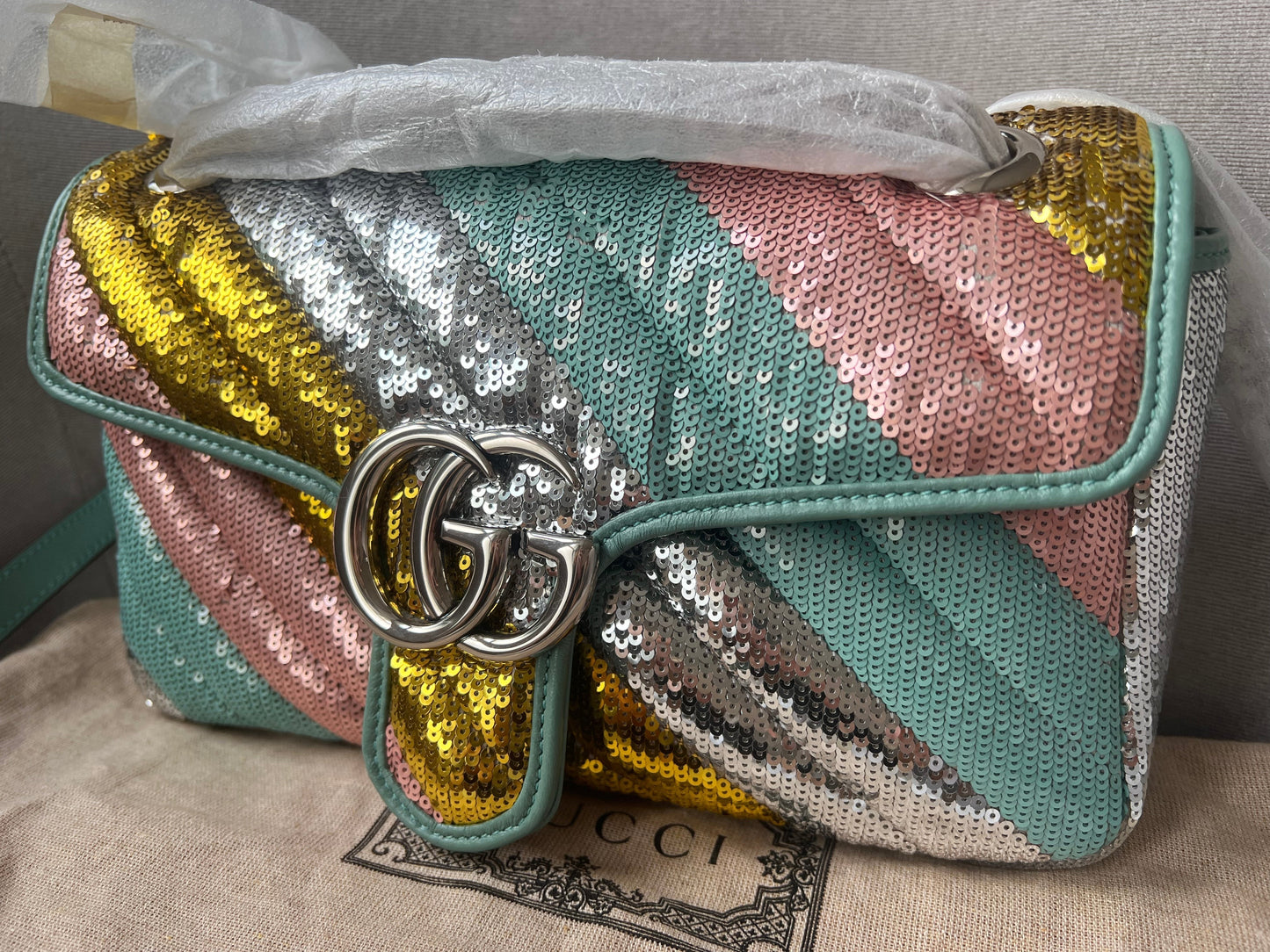 Gucci Lou Chain Leather Shoulder Bag