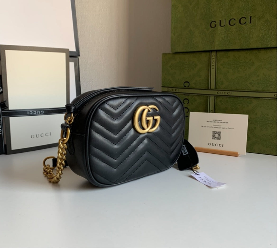 Gucci Woman Shoulder Bag Style 12